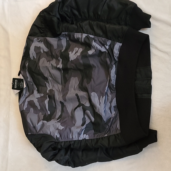 Avirex Men's Jacket - Picture 2 of 8